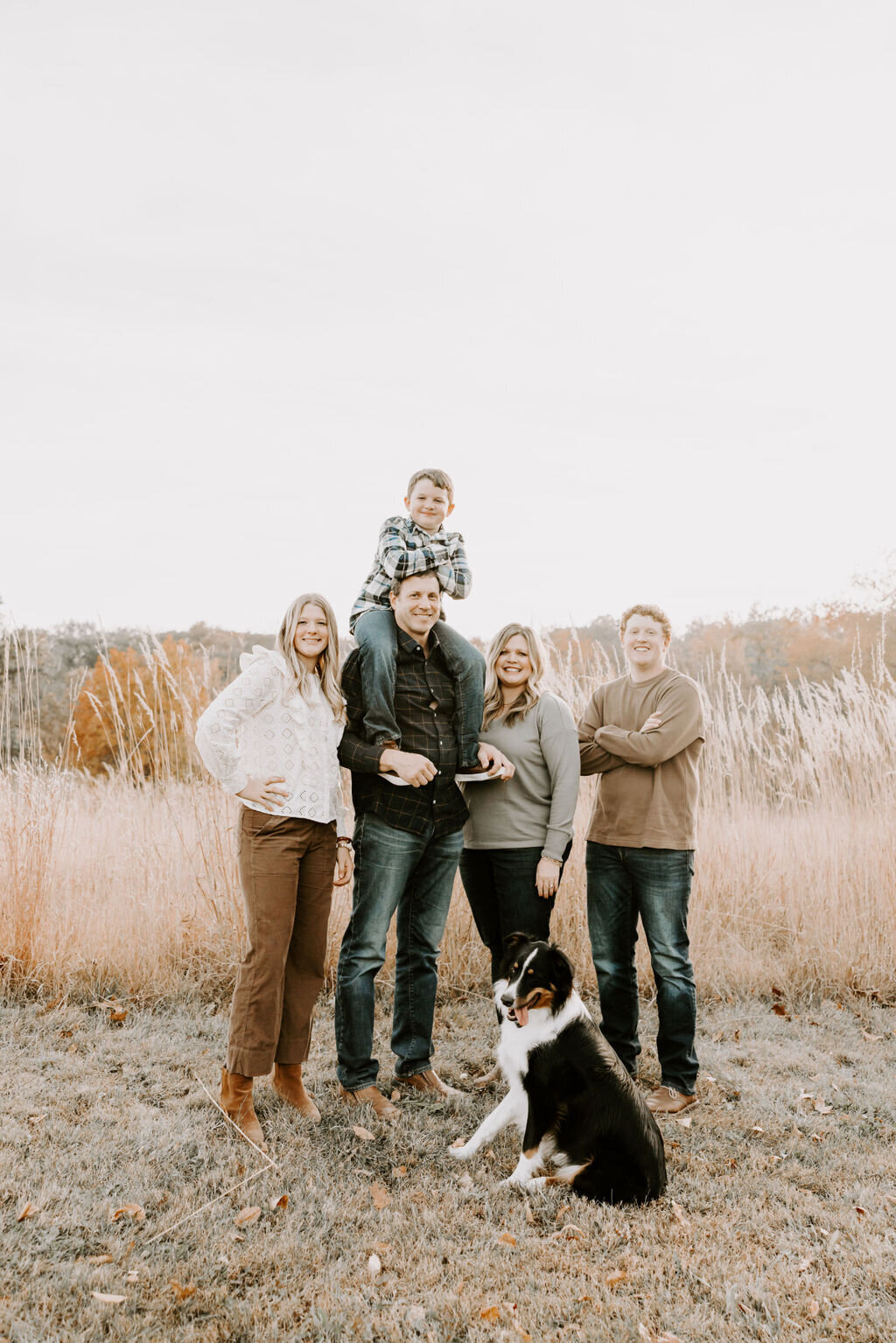 christina_ney_photography_wedding_engagement_lifestyle_photographer_dubuque_iowa_wedding_planning_assistance_adventurous_bold_laidback Family Photography29
