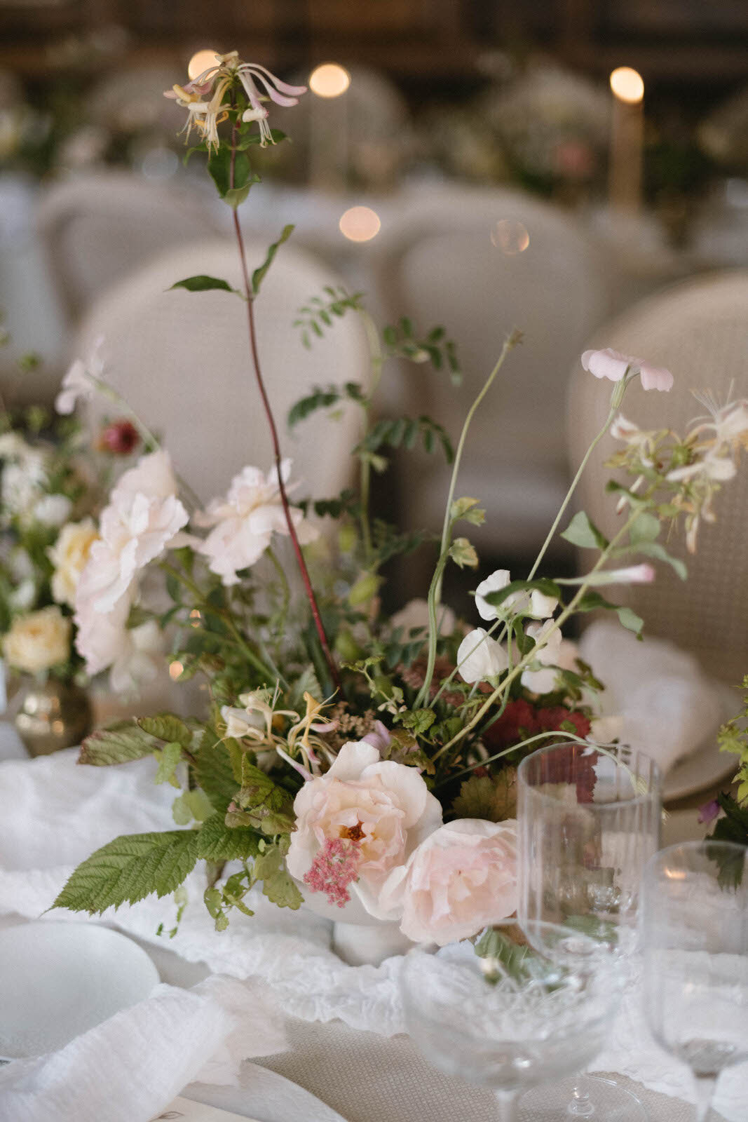 Flora_And_Grace_Analog_35mm_Editorial_Wedding_Photographer (1 von 1)-15