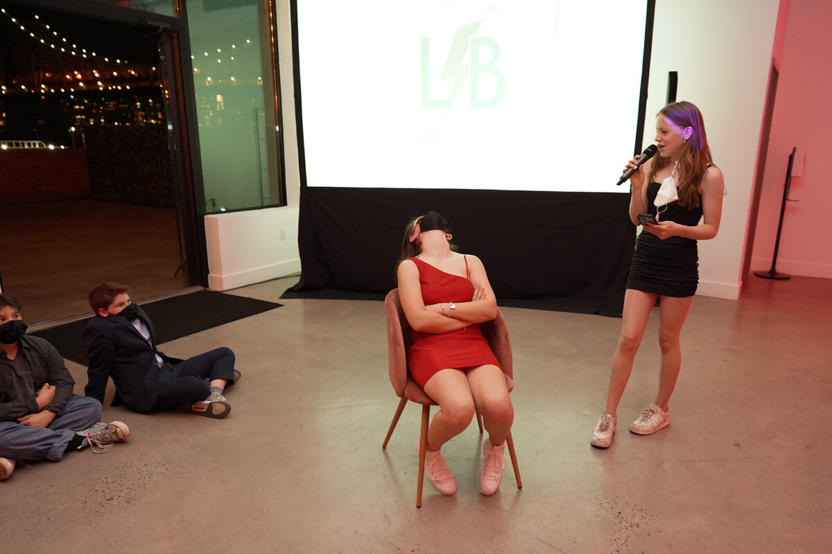 world's-best-Jewish-bat-mitzvah-photographer-kirsten-lewis-lb035