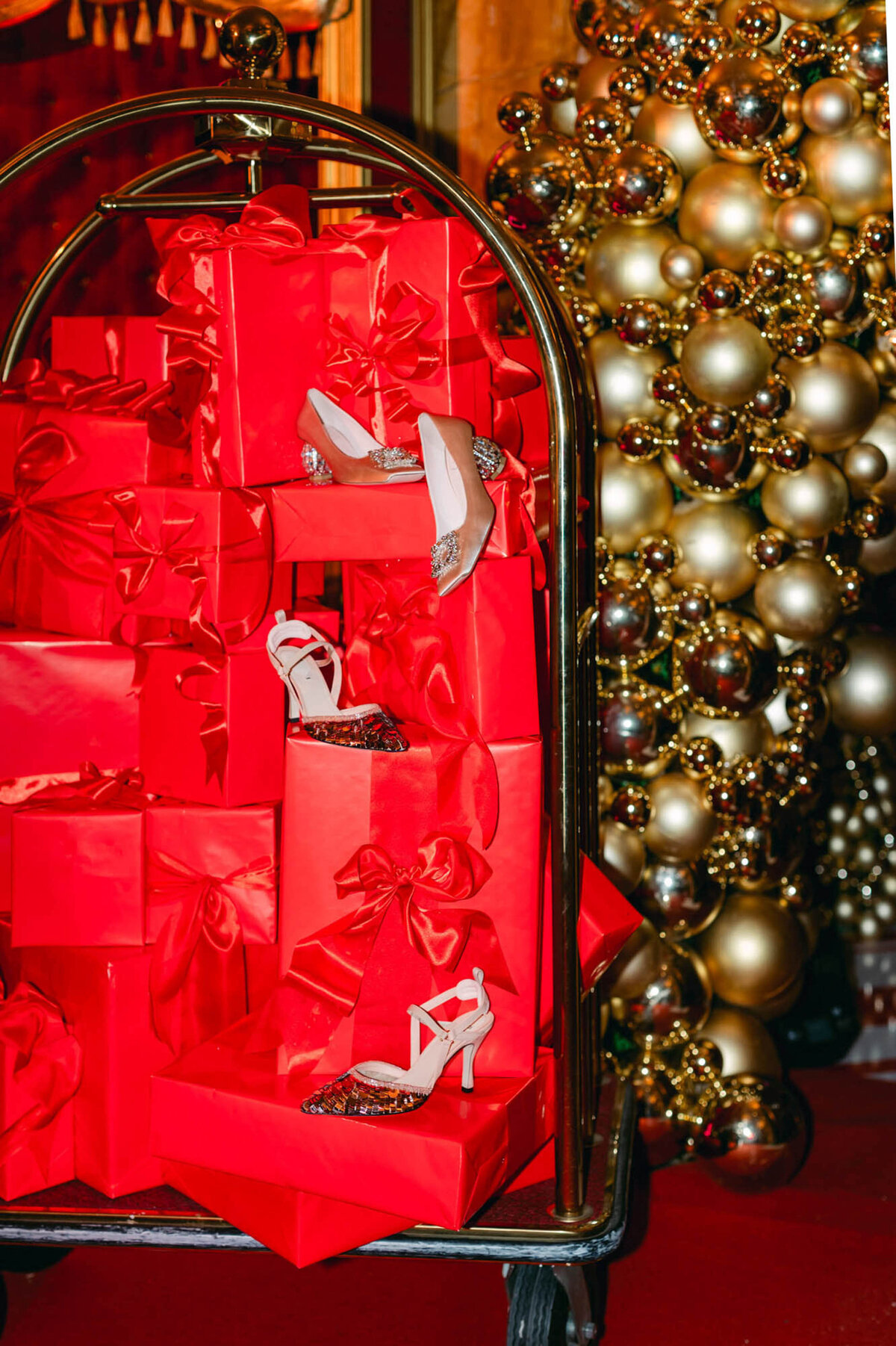 515-Notre-Dame-The-Ritz-Carlton-Montreal-Canada-Victoria-Philippe-Wedding-4
