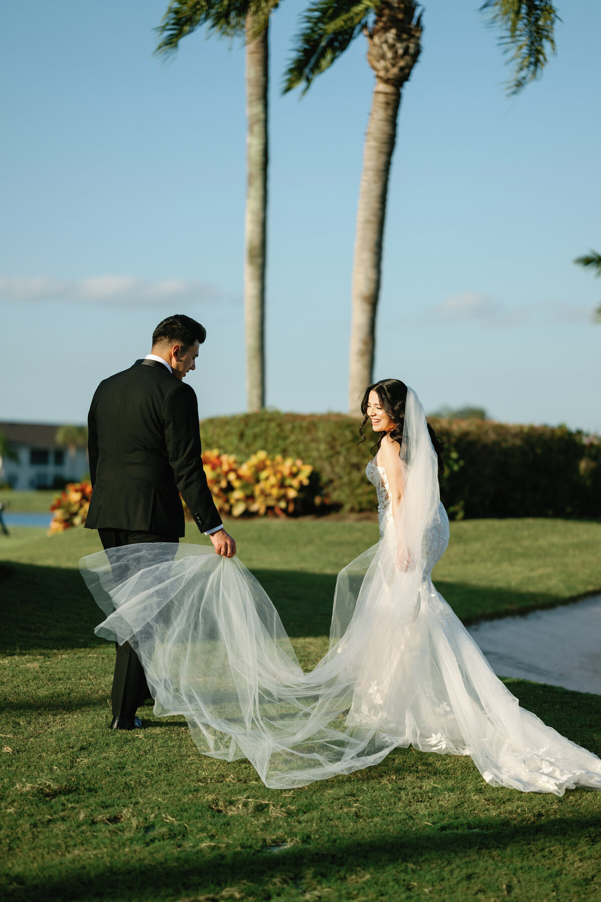 Yari + Jose Sneak Peek-95