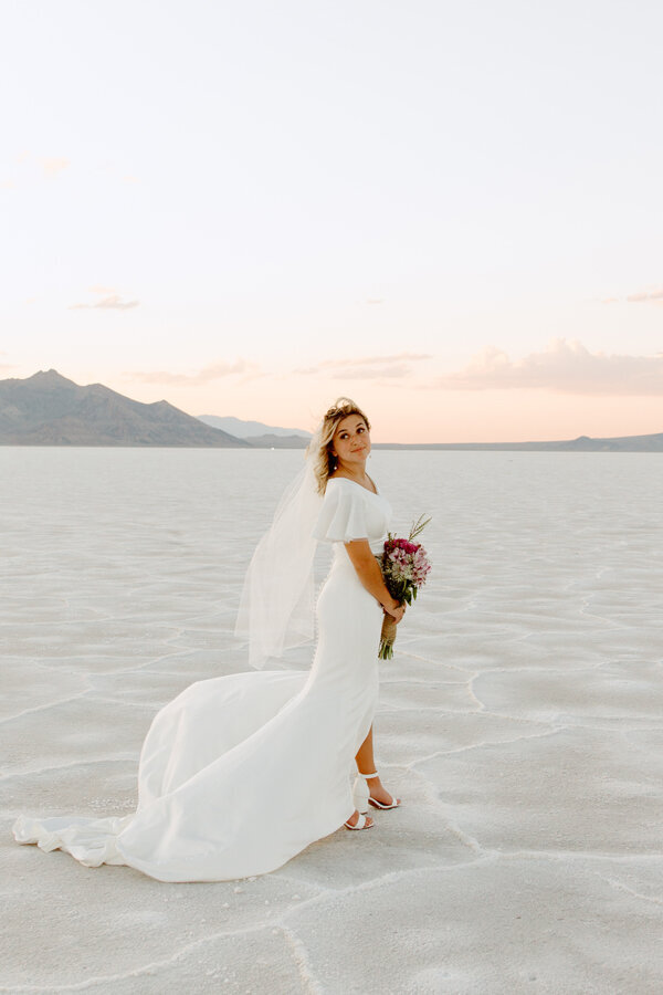 bonneville-salt-flats-wedding_2217