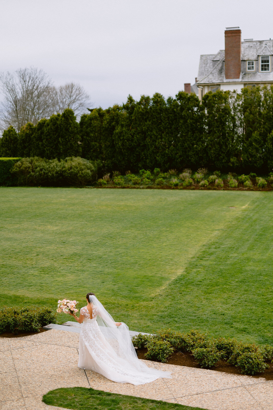 Kate-Murtaugh-Events-Ocean-House-bride-Westerly-RI-wedding-planner