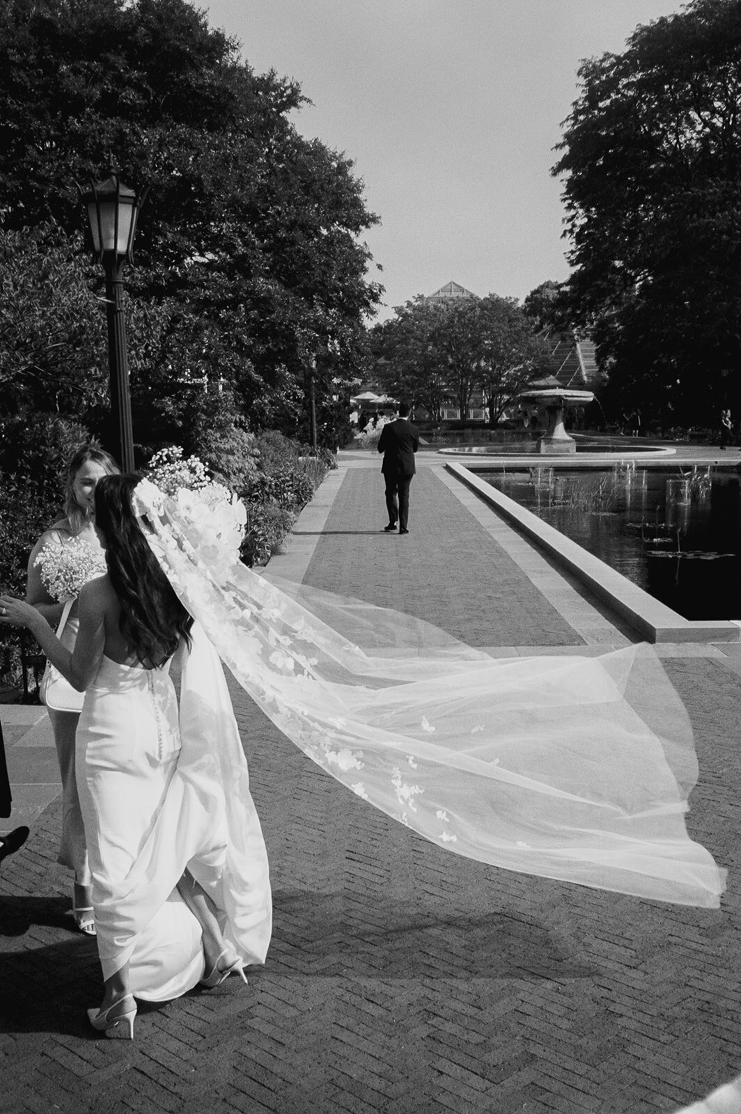 Film-wedding-35mm-Larisa-Shorina-NYC-Paris-57