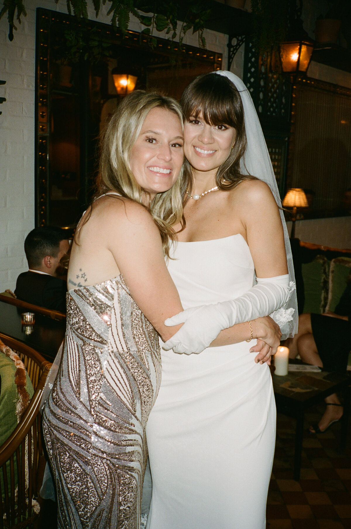 hotel-chelsea-wedding-madeleine-elliott-094