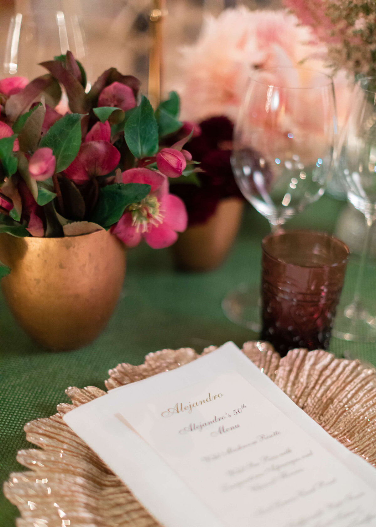 chloe-winstanley-events-gsp-tablescape-menu-wildabout-flower