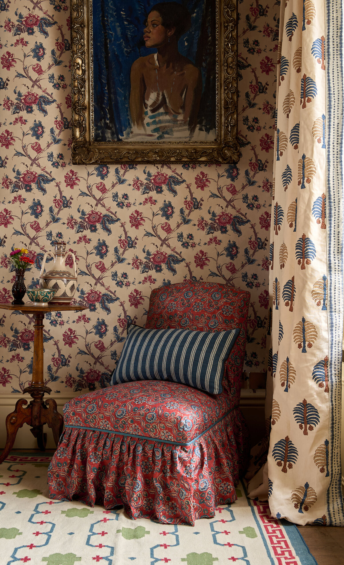 Evora_Antique_Red_Blue_Fabric_Slipper_Chair