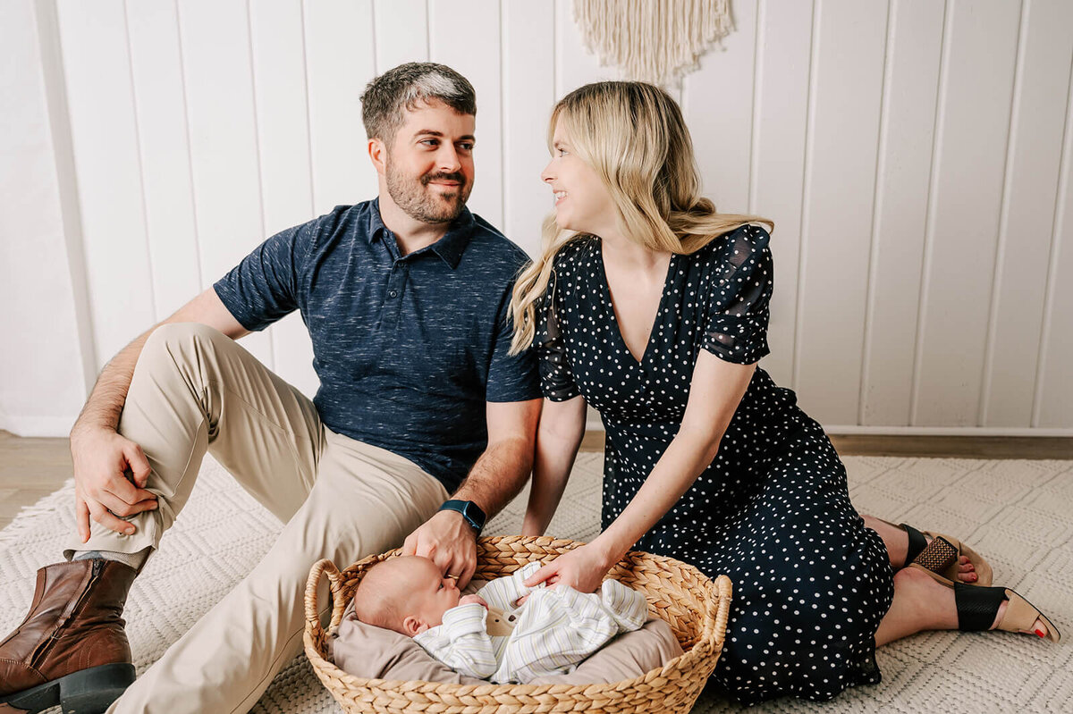 greensboro lifestyle studio newborn photographer-84