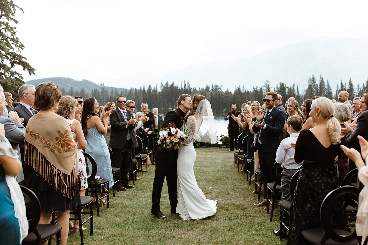 Jasper Park Lodge Wedding First Kiss