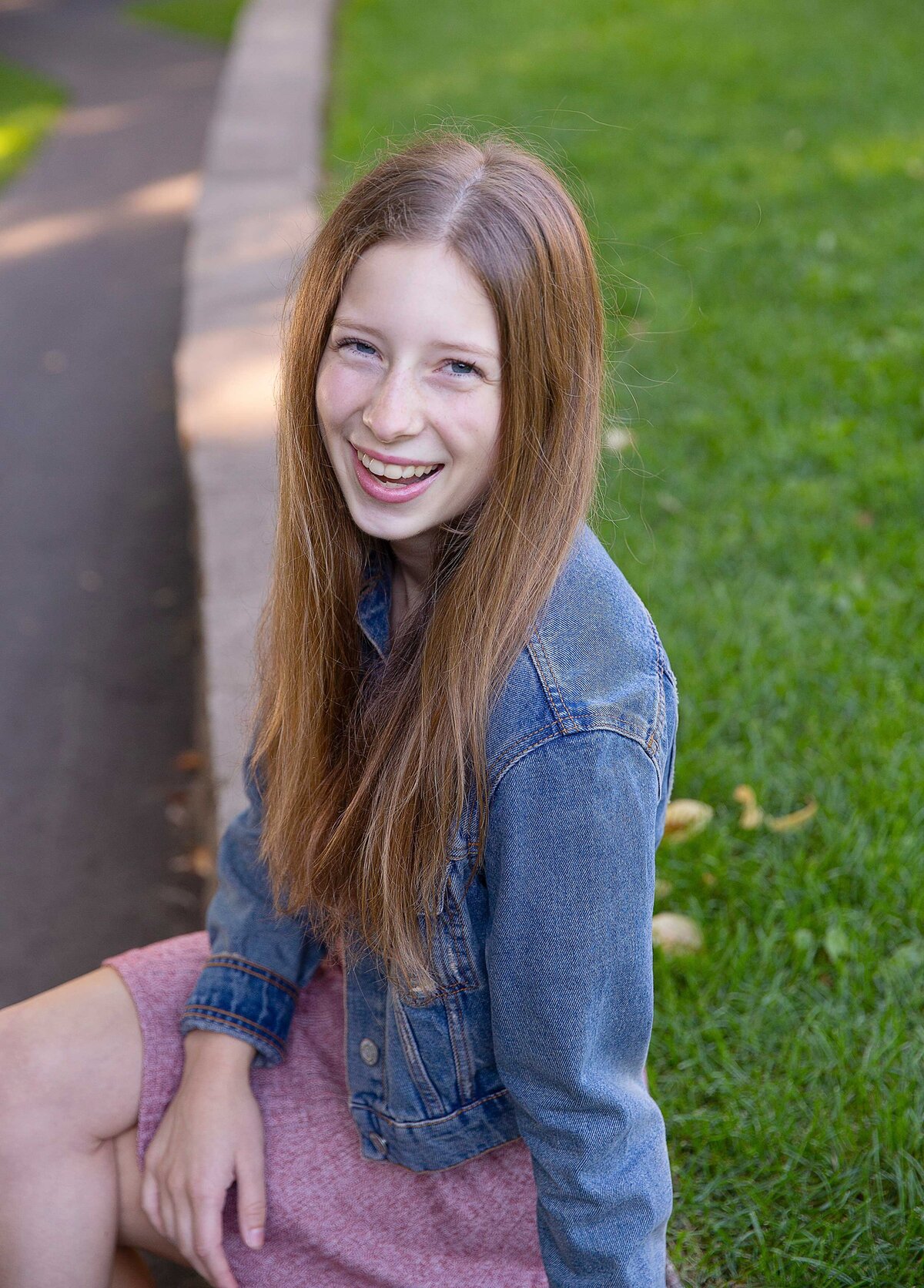 outdoor senior picture in natural setting