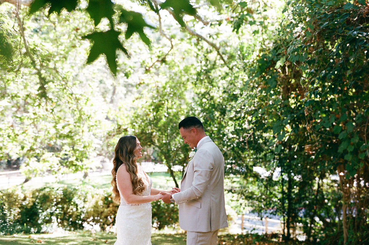 35mm Film Wedding Photography-105-721410040019