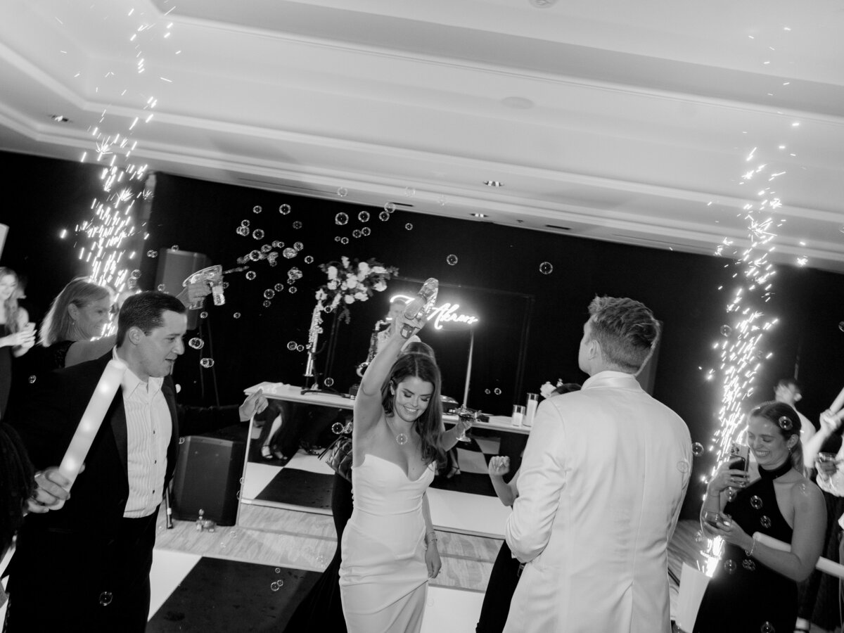 Reception-483