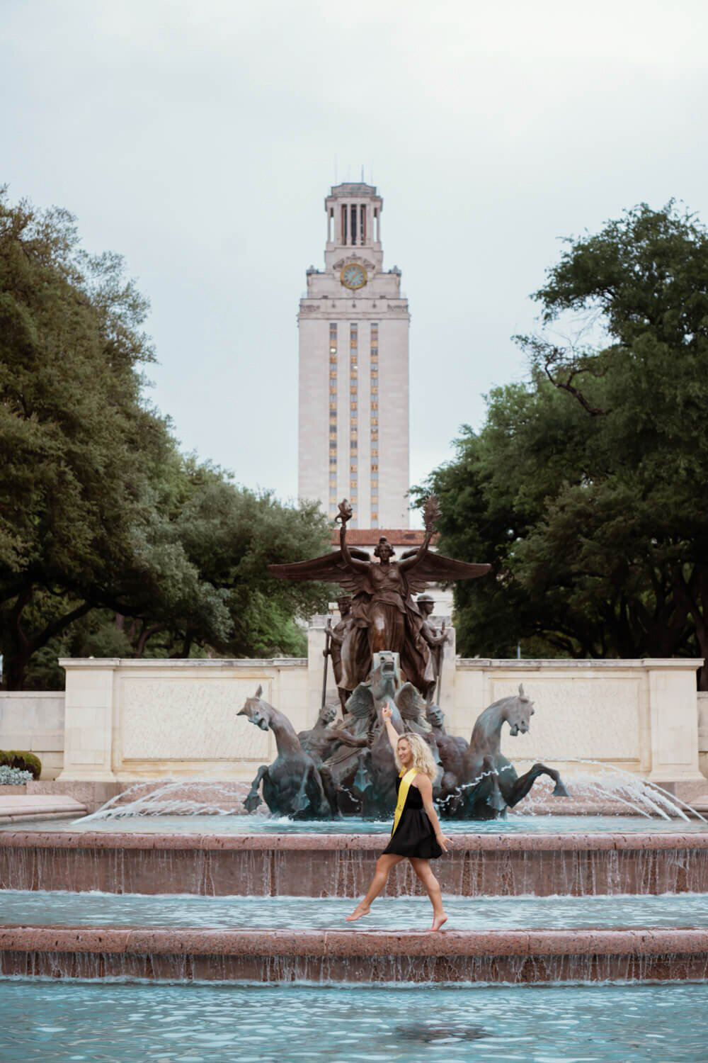 UTaustinseniorphotographer.katharris-port-62