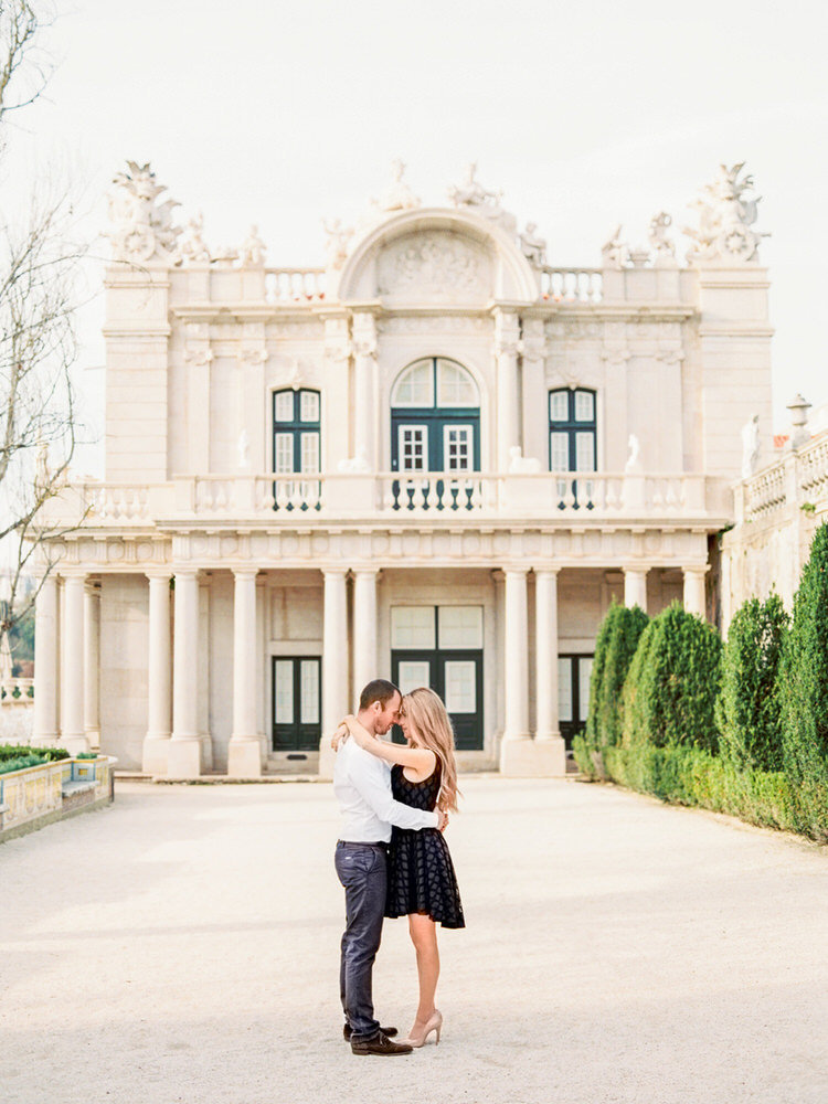 Portugal-Wedding-Photography-Engagement-sn-lisbon-palace-20