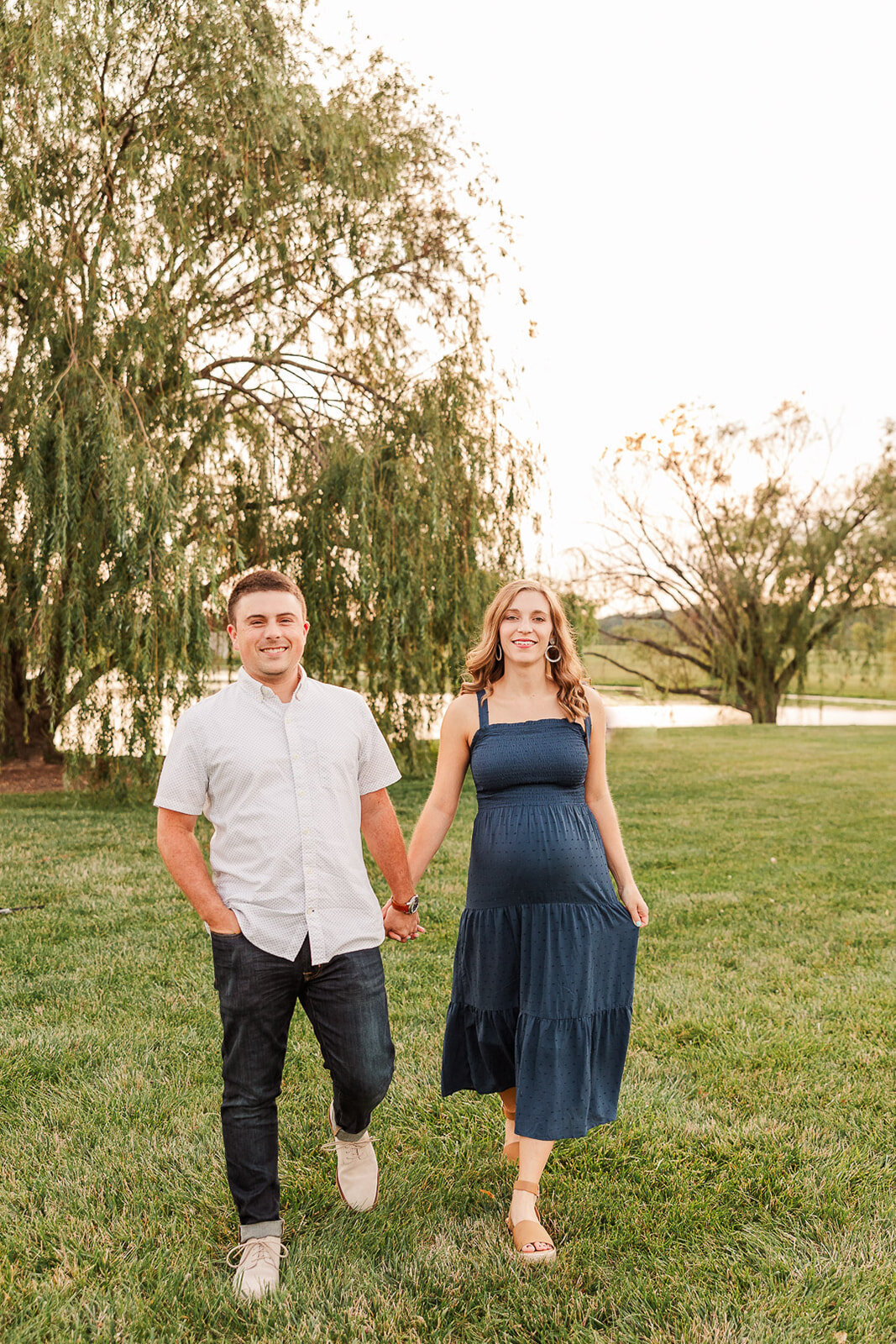 2023 Maternity Session _ Cox Hall Gardens_Alexis Fox Photography + Maternity Session + Cox Hall Gardents + Carmel + Indiana (7 of 24)