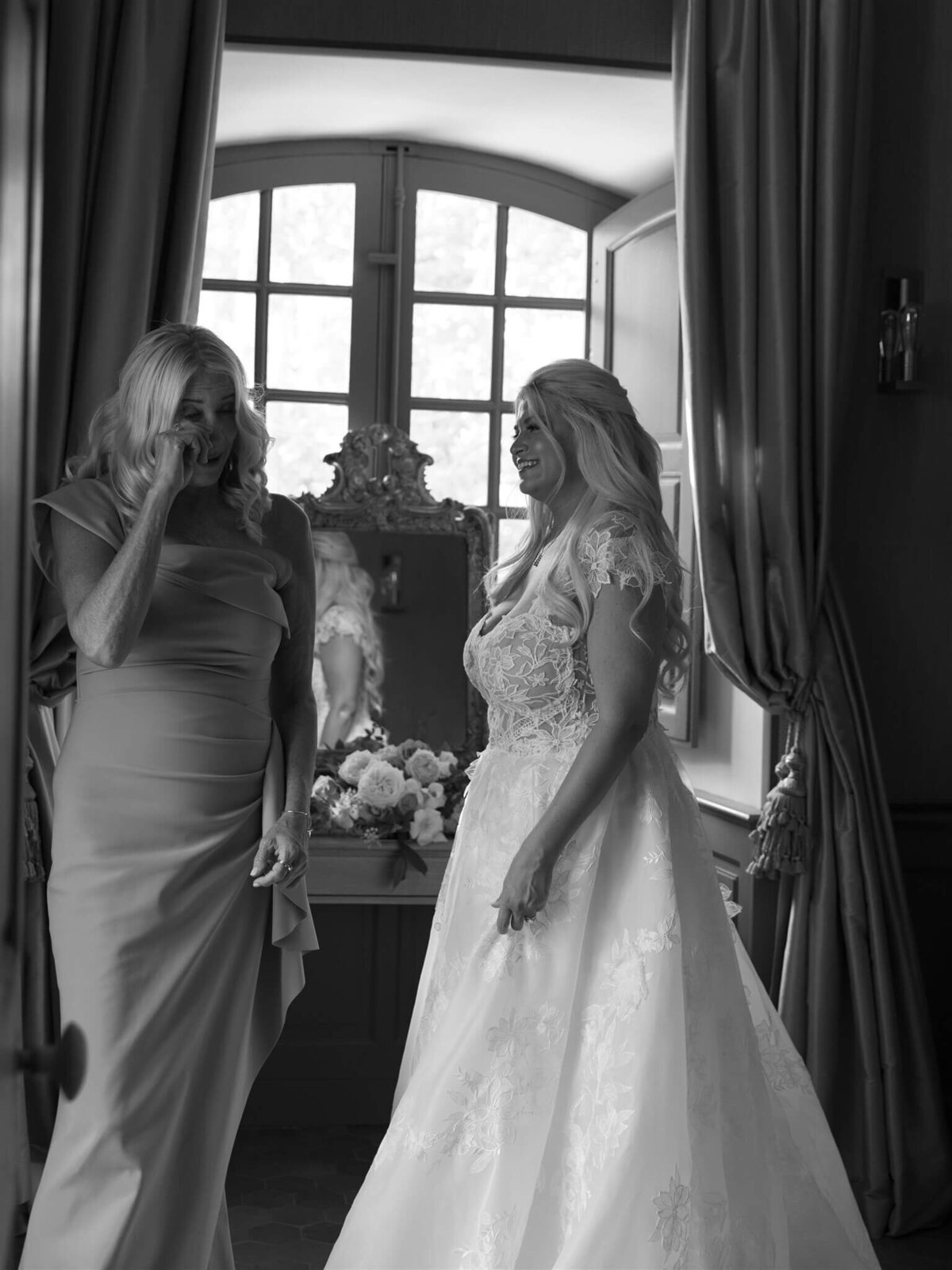 Diane Sotero Photography_Destination Wedding_Chateau De Fonscolombe_Provence_France_0152