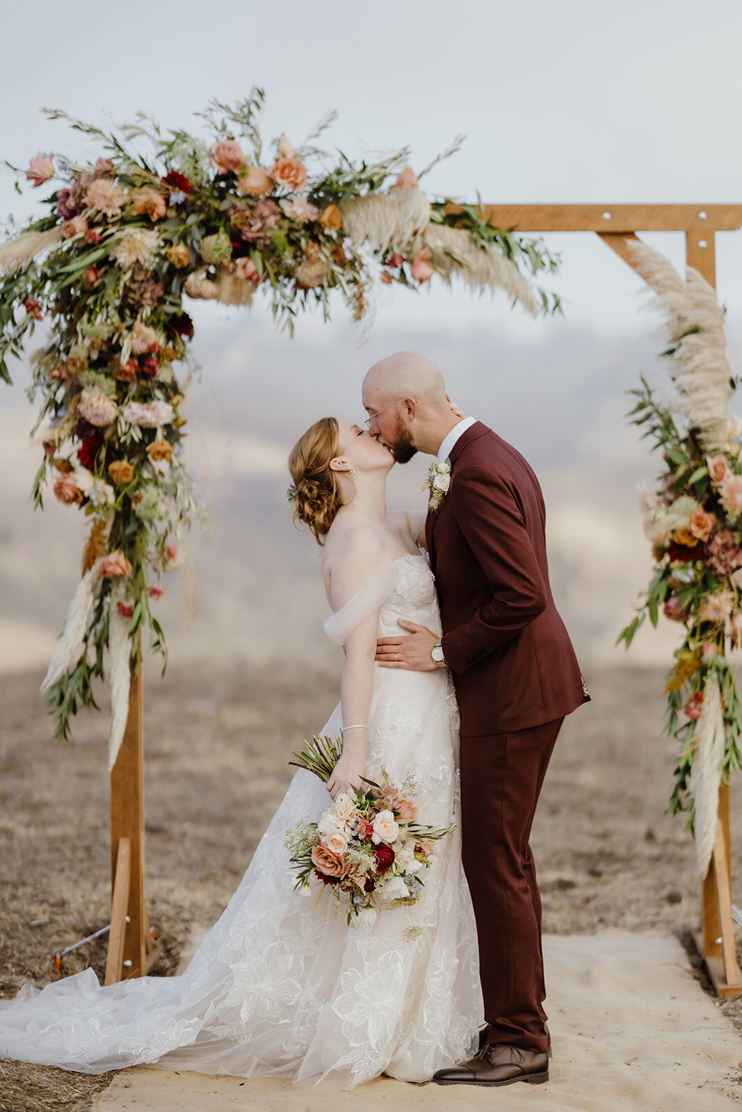 Emma_and_Noah_Half_Moon_Bay_Wedding_Santa_Cruz_wedding_Photographer_Kassandra_Thomsen_photography (705 of 1281)