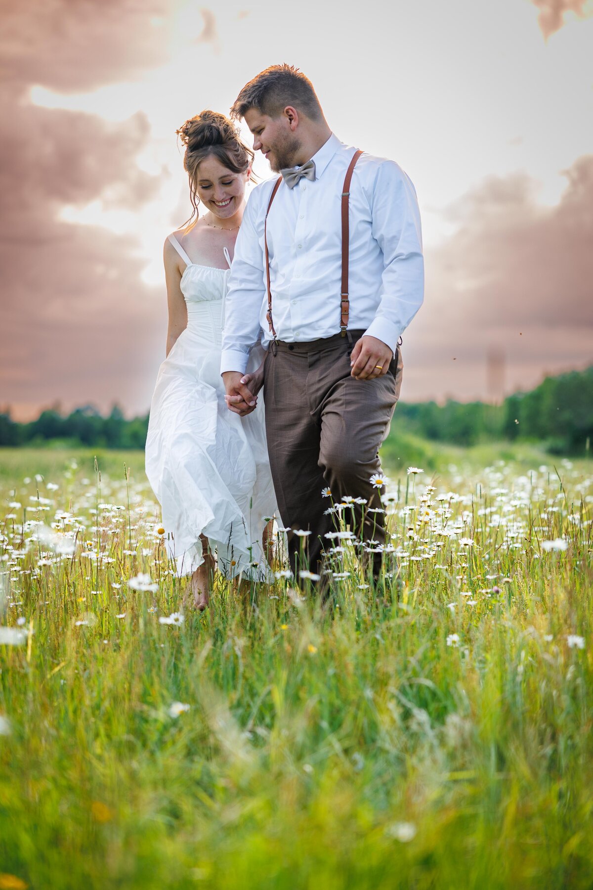 1307-BekaMatthew-Wedding-Photographer-St-Cloud-Brainerd-MN-MindiJenningsPhotography