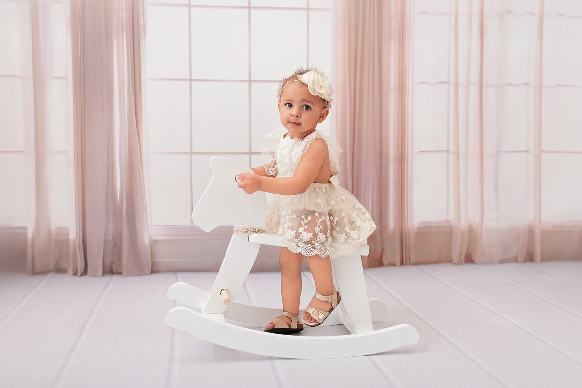 2024-07-17 - Gabrielle's Birthday Session - 1 year (Danielle Gabay - Mississauga)0129