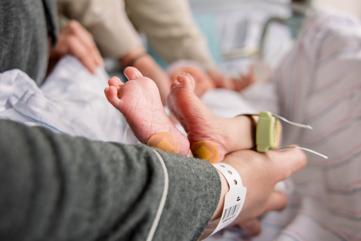 Newborn baby feet