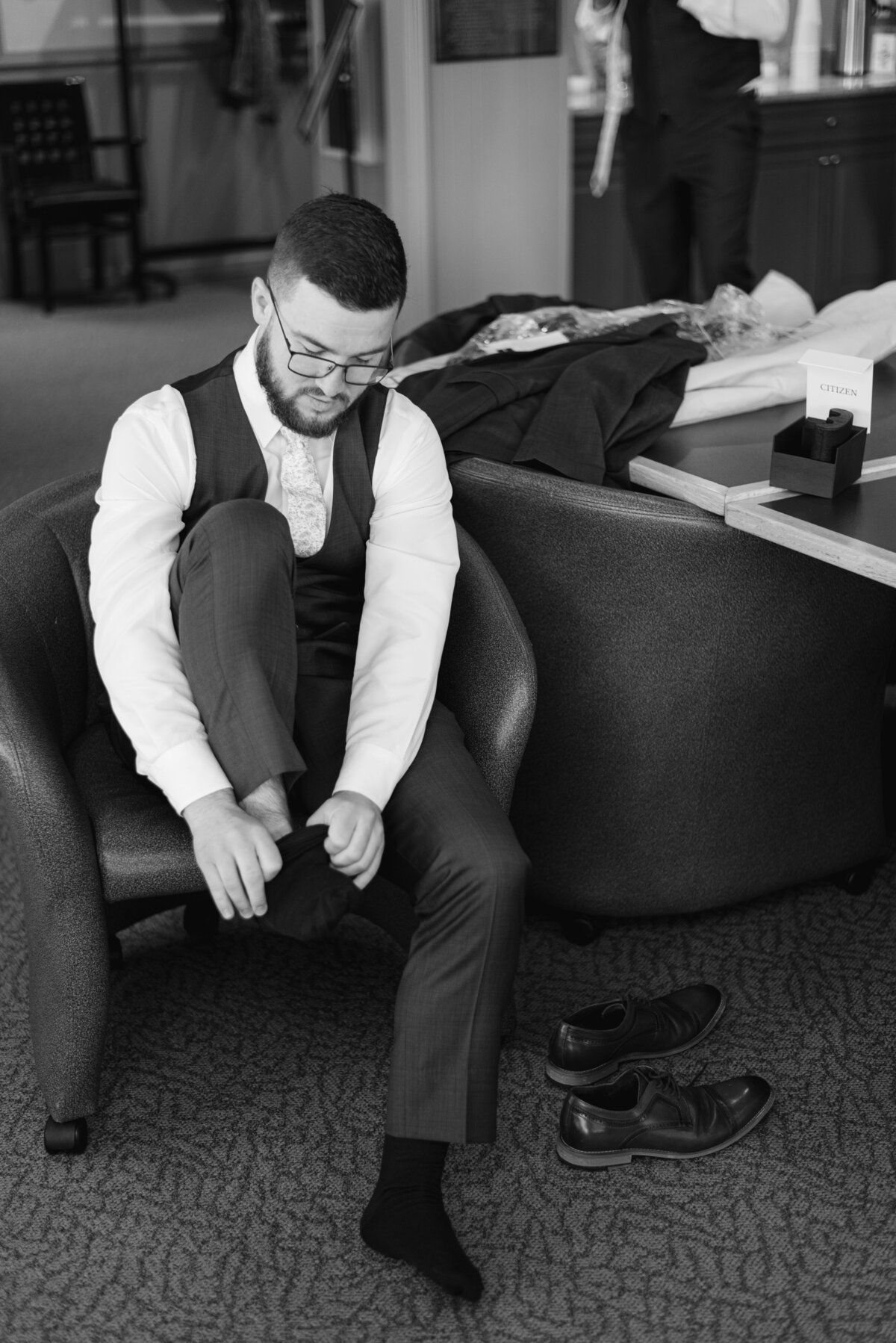 Elegant-Wedding-Details-Toledo-Ohio-Venue11