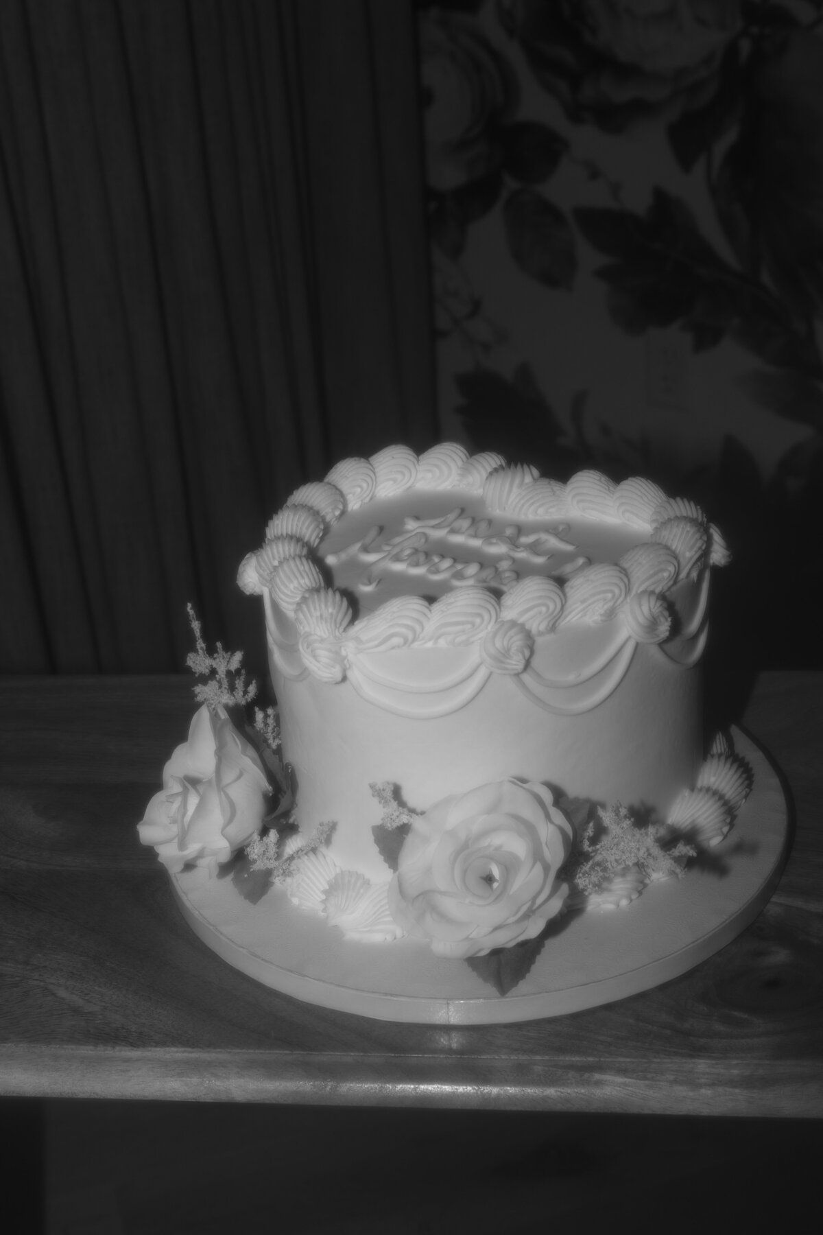 Black and WHite Photo of VIntage heart Wedding Cake 