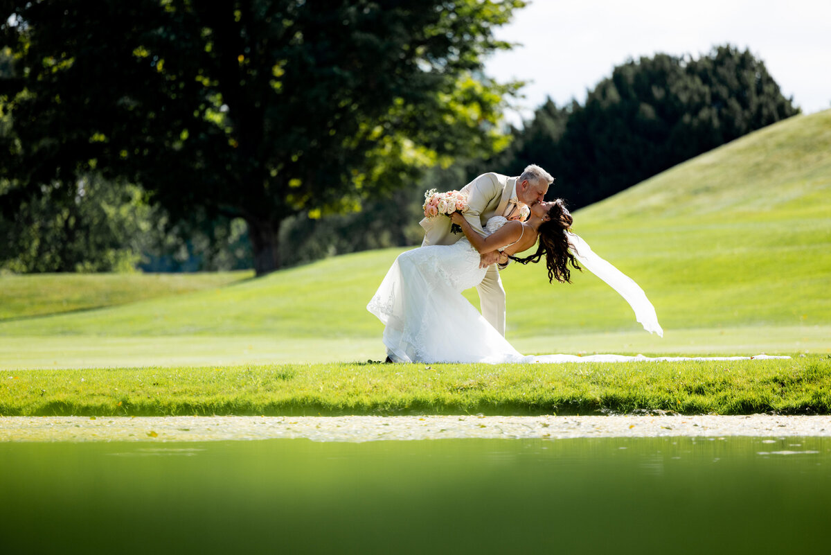 Neriphoto-Cascade-hills-Country-club-wedding-021