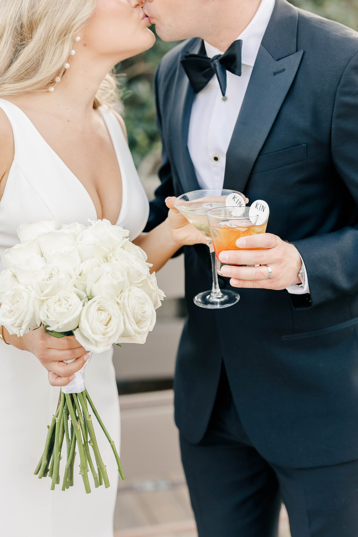 Modern Wedding Flowers at The Westin Hilton Head Island resort, Hilton Head Island, SC | Wedding and Event Florist | Madison Photography | Coastal Floral & Events