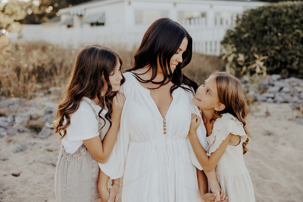 Beach Family Photoshoot - Maiora Studios - Sarah 4