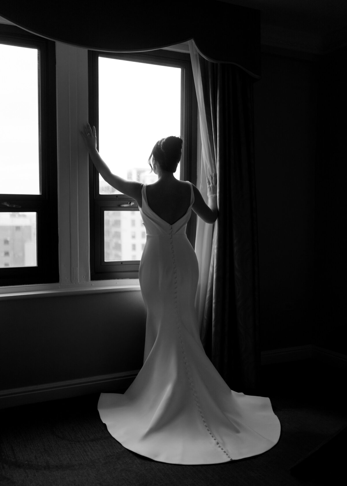 Berlez-Aspen-Avenue-Chicago-Wedding-Photographer-Palmer-House-Celebrate-Planning-Yanni-Design-Dimitra-Shannon-O'Brien-Magazine-Editorial-42