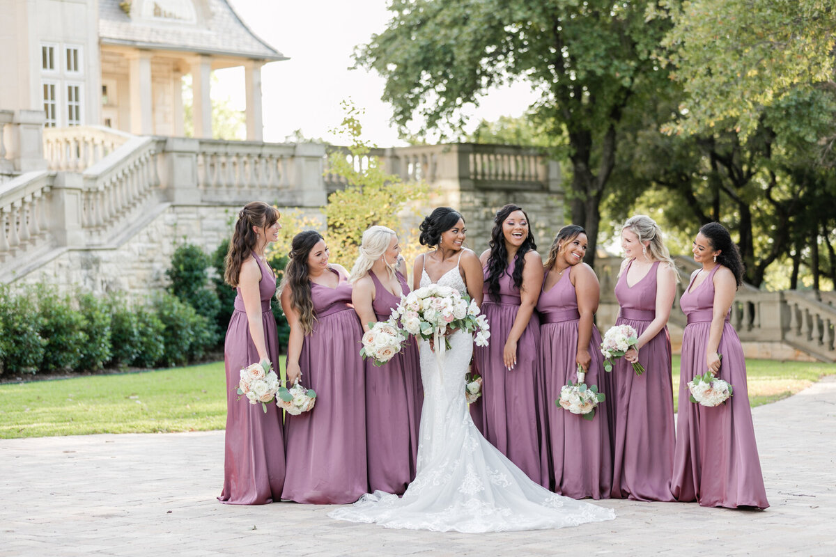 Sunset portrait of a bride and her bridesmaids at The Olana