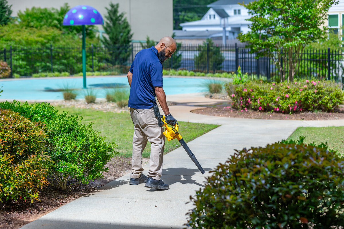 042924ATLGranite Crossing-52