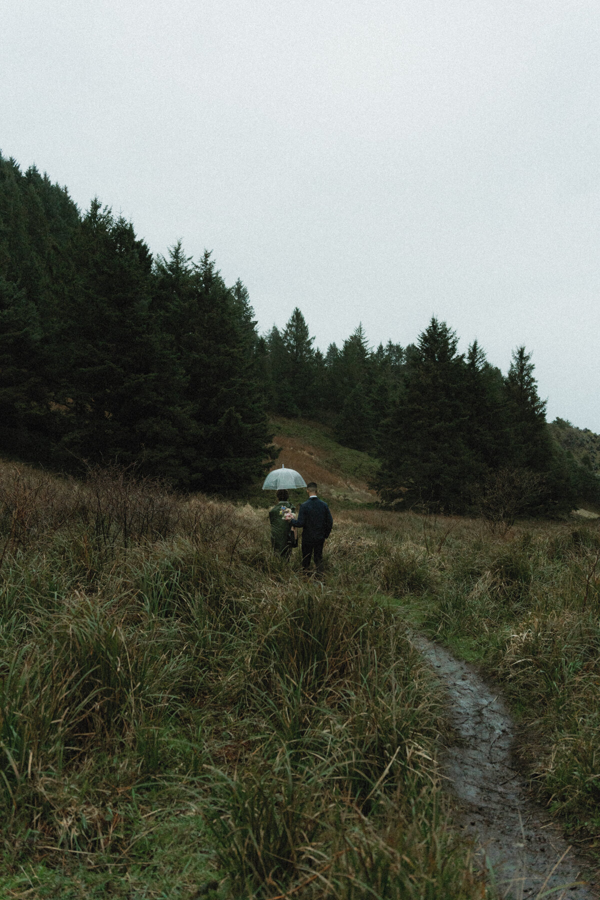 elopement oregon cliff - lizarrietaphotography-111