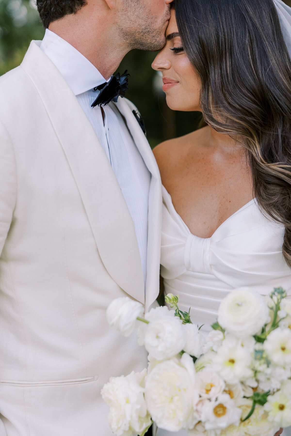 Palm Beach Jupiter Vero Beach wedding planner wedding design wedding coordination Florida wedding full service wedding planner full service wedding management South Florida wedding colorful wedding design partial wedding planner destination wedding j
