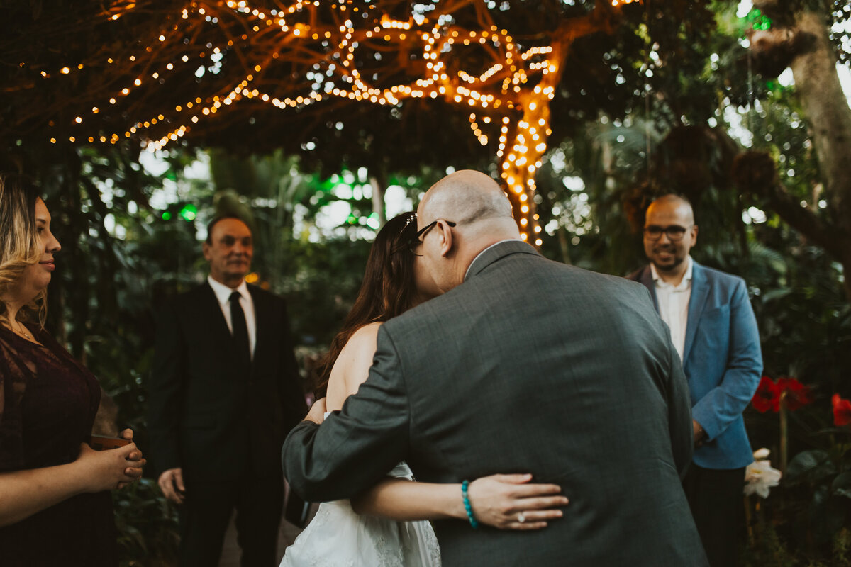 Edmonton wedding at Muttart Conservatory