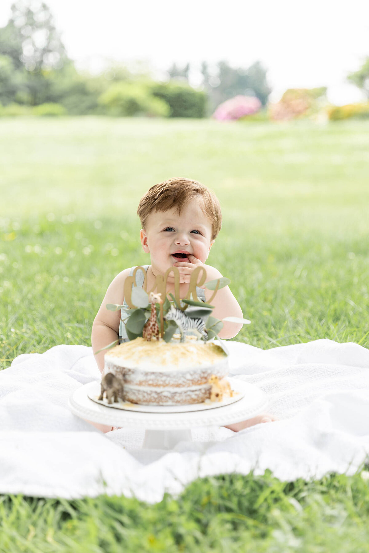 baby-first-birthday-cake-smash-photo-session-connecticut3