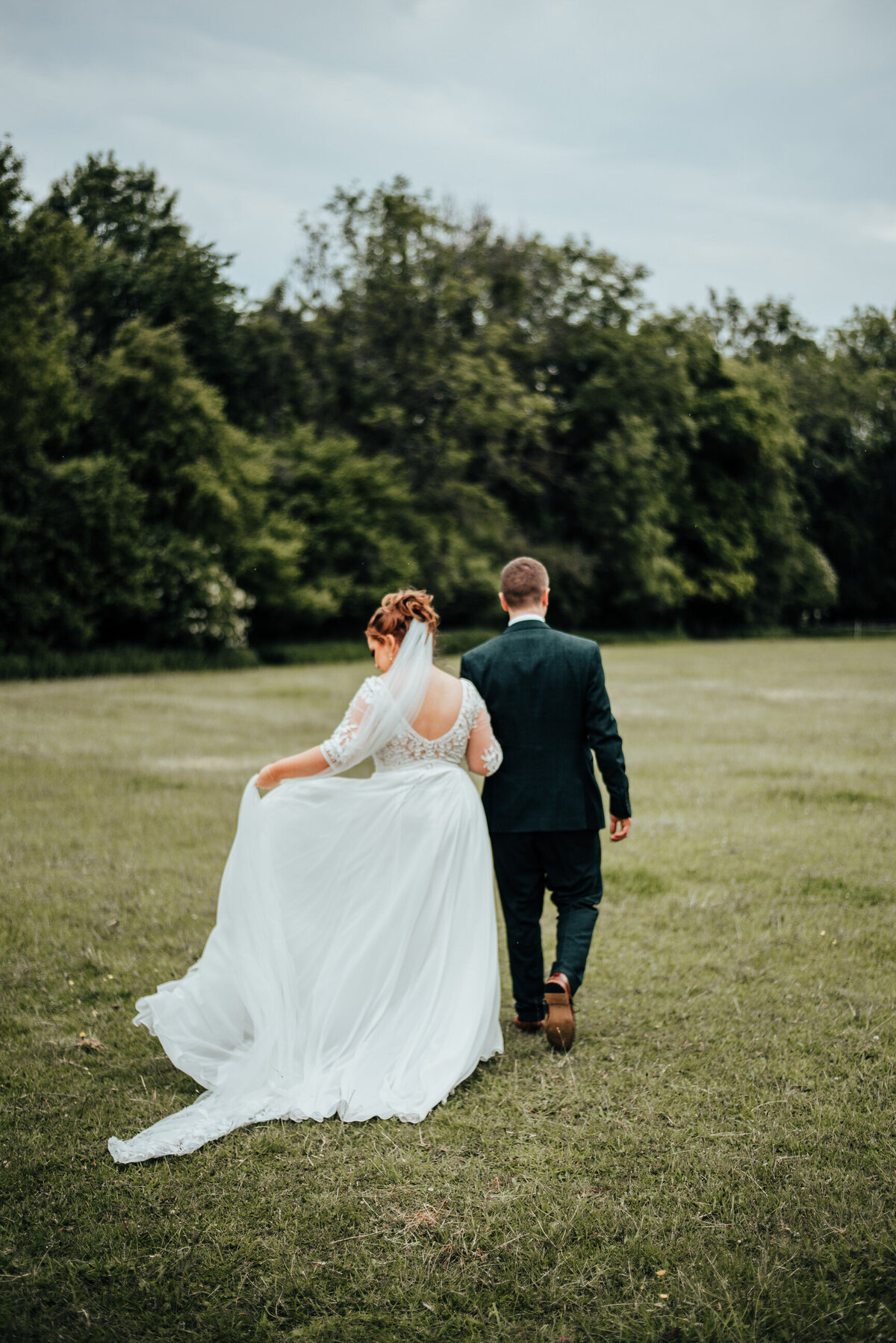 DIY_Woodland_Wedding_In_Hampshire_Kirsty_Bowen_photography078