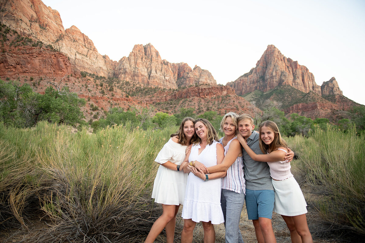 zion-national-park-same-sex-family-photographer-wild-within-us (18)