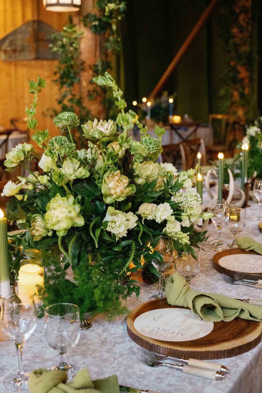 4 Spruce Saddle Lodge Wedding Reception Beaver Creek Colorado Mountains by @GoBella GoBella.com 12