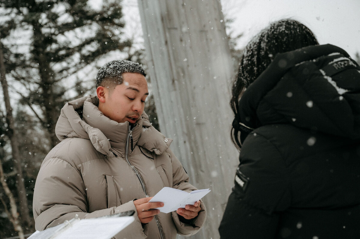 S-R_Winter-Elopement-Quebec-67