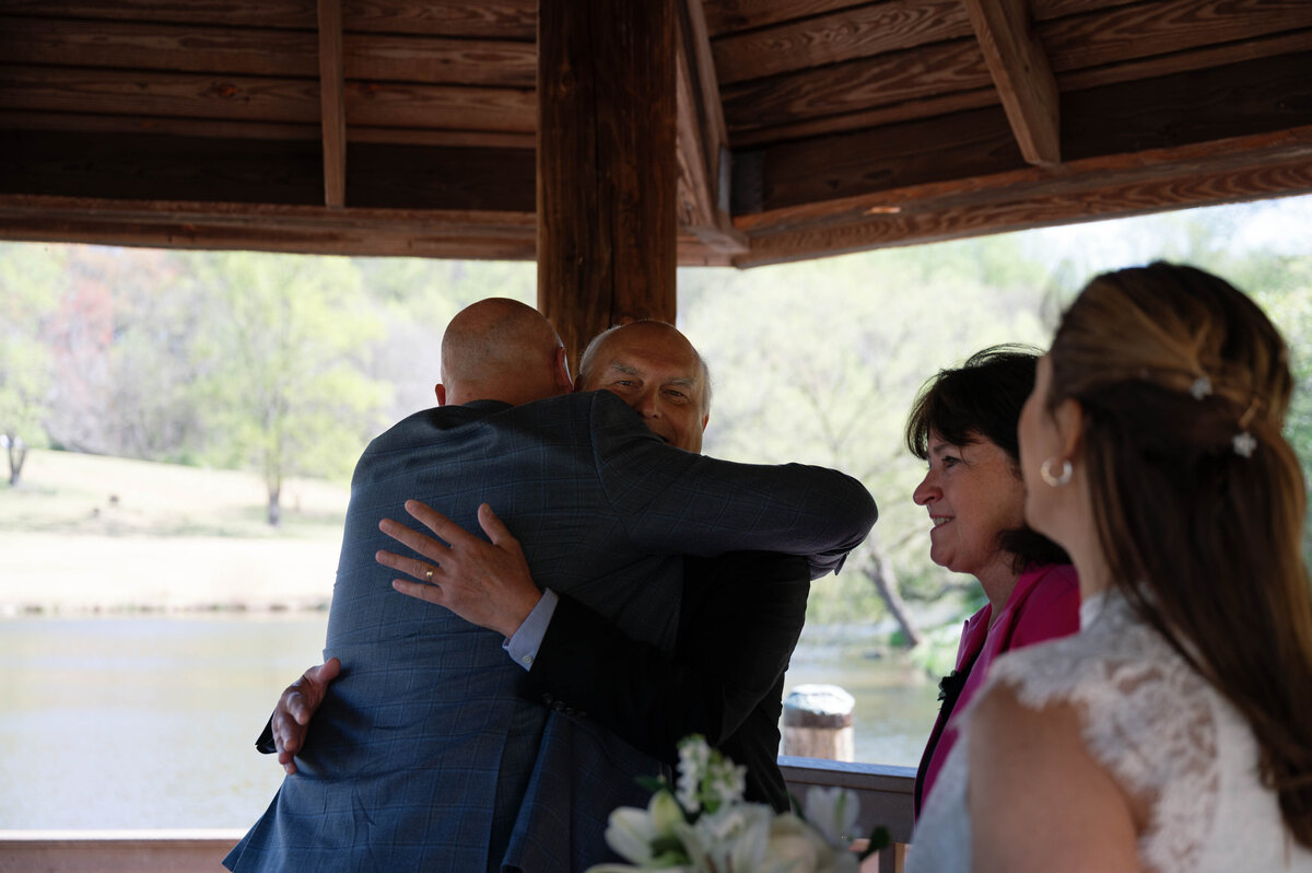 LAURIE+MIKE-228