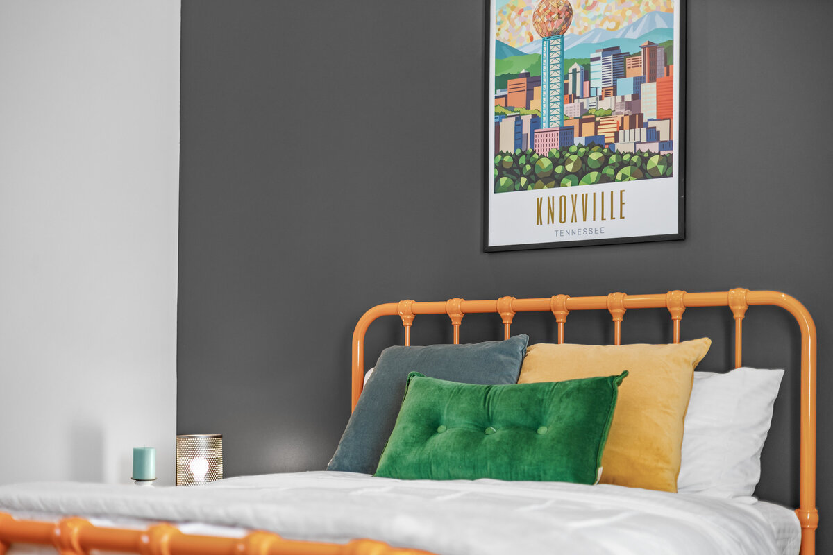 63-2942 All Saints Wy 33