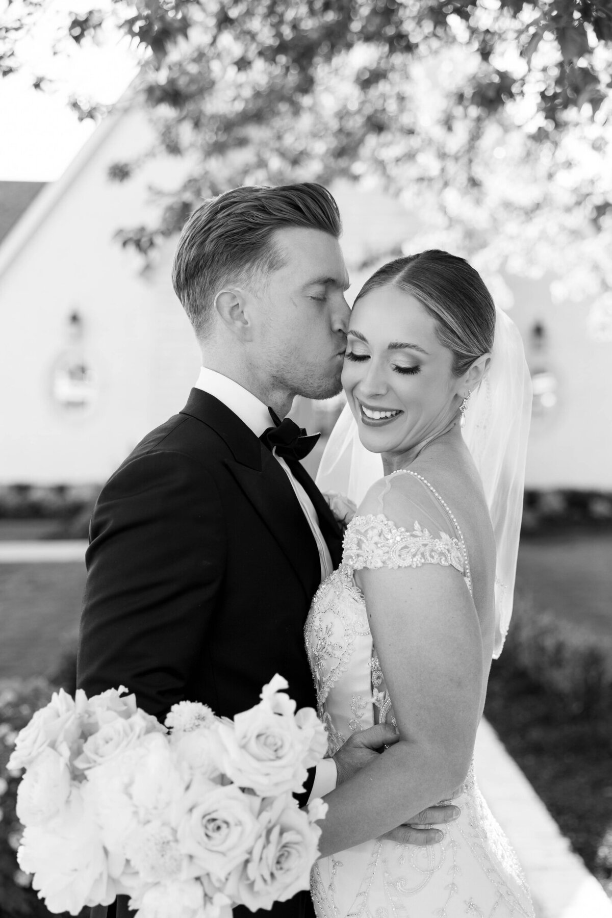 TNAI_Emily & Corey_5.3.25_H&W-16_(2048)