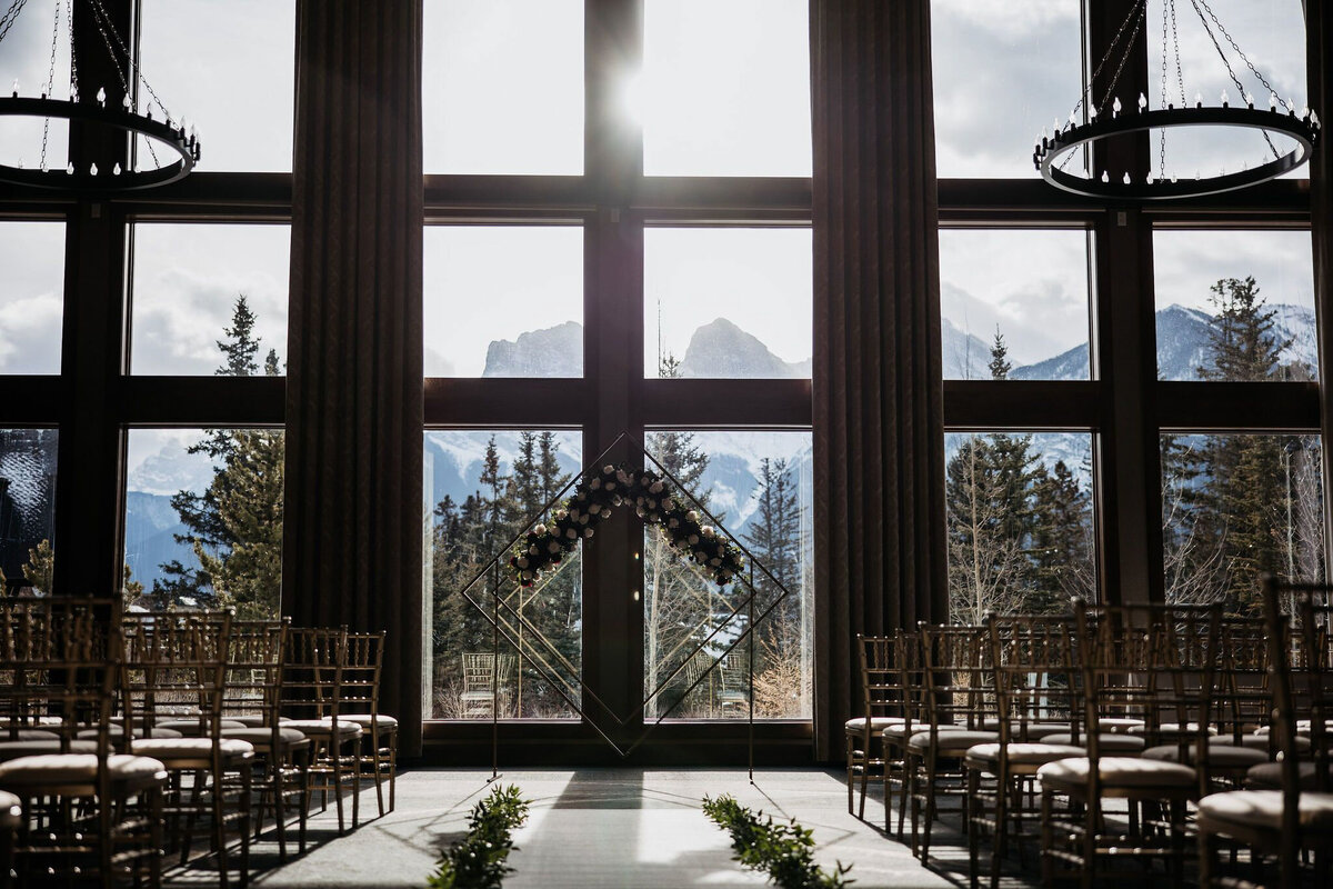 The Malcolm Hotel, a modern romantic wedding venue in Canmore, featured on the Brontë Bride Vendor Guide.