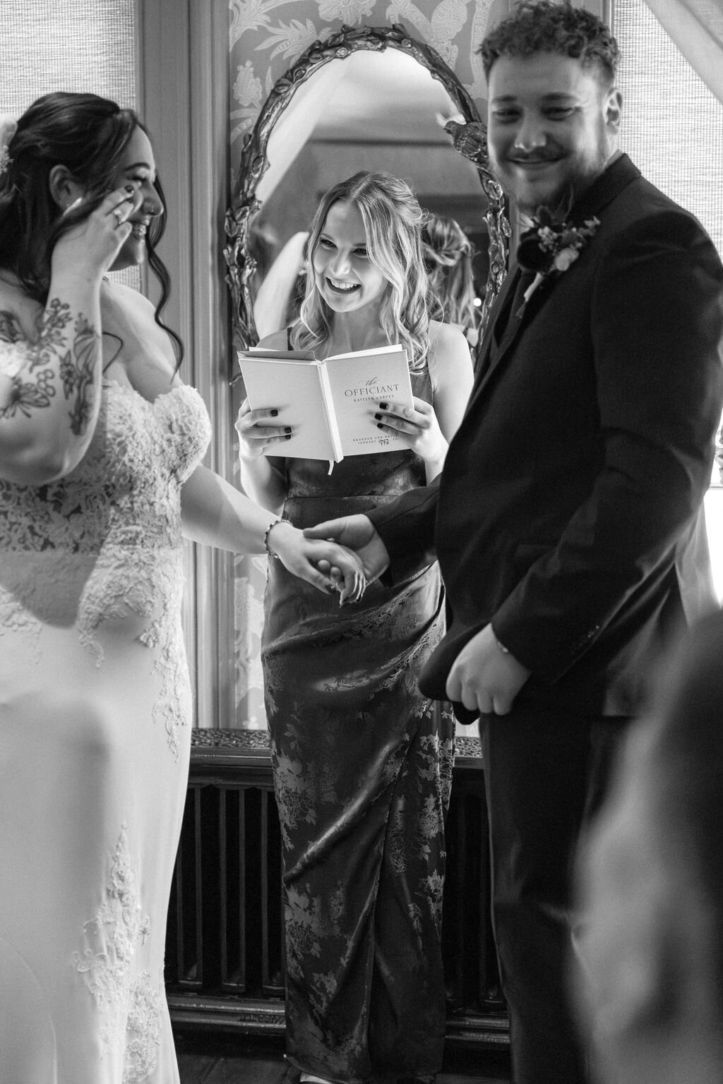 Intimate Wedding and Elopement Photographer18