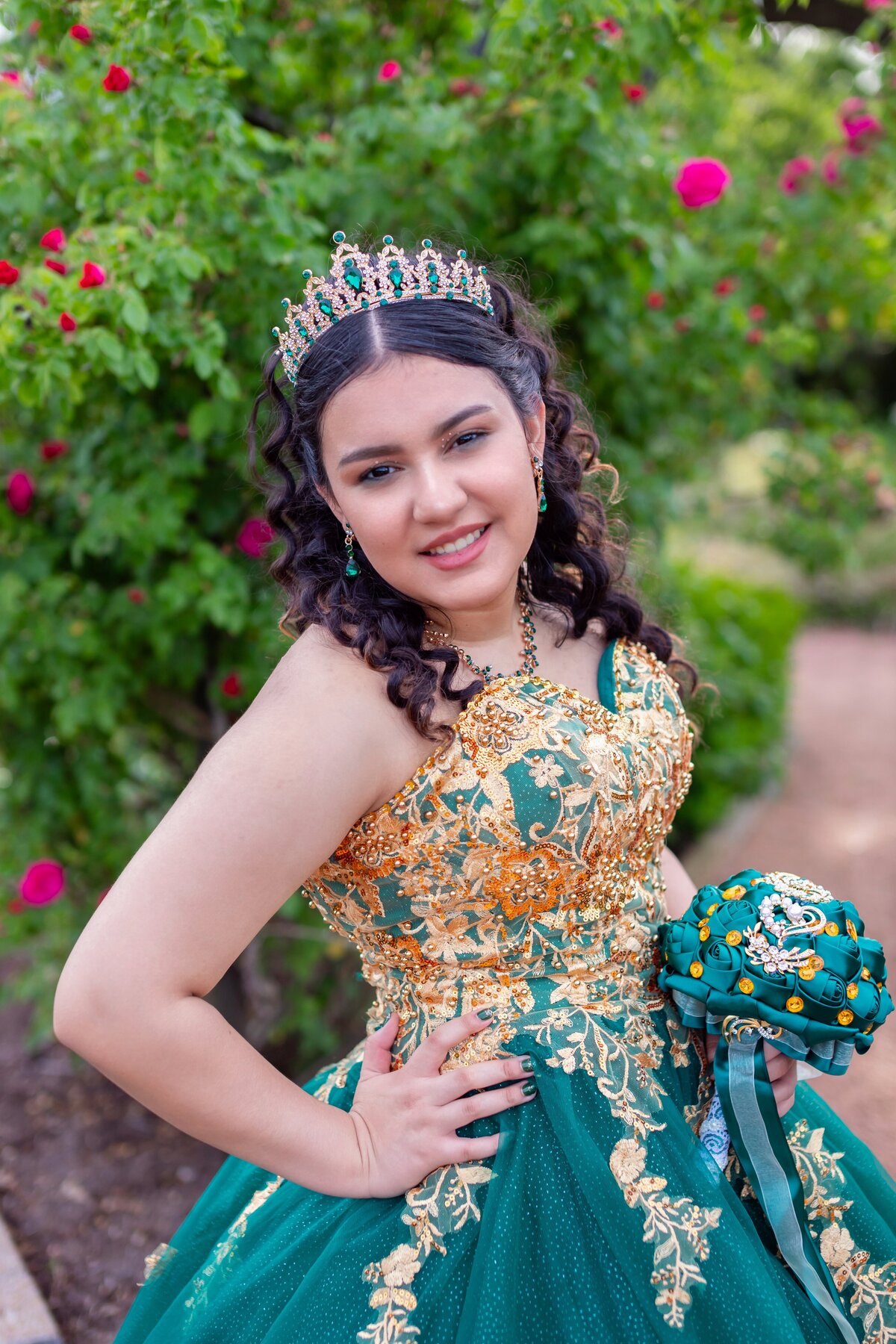 Icely Rodriguez, Quinceanera Photo Shoot, Cantigny Park, Wheaton, IL, 5-19-24, Maira Ochoa Photography-0496_pp