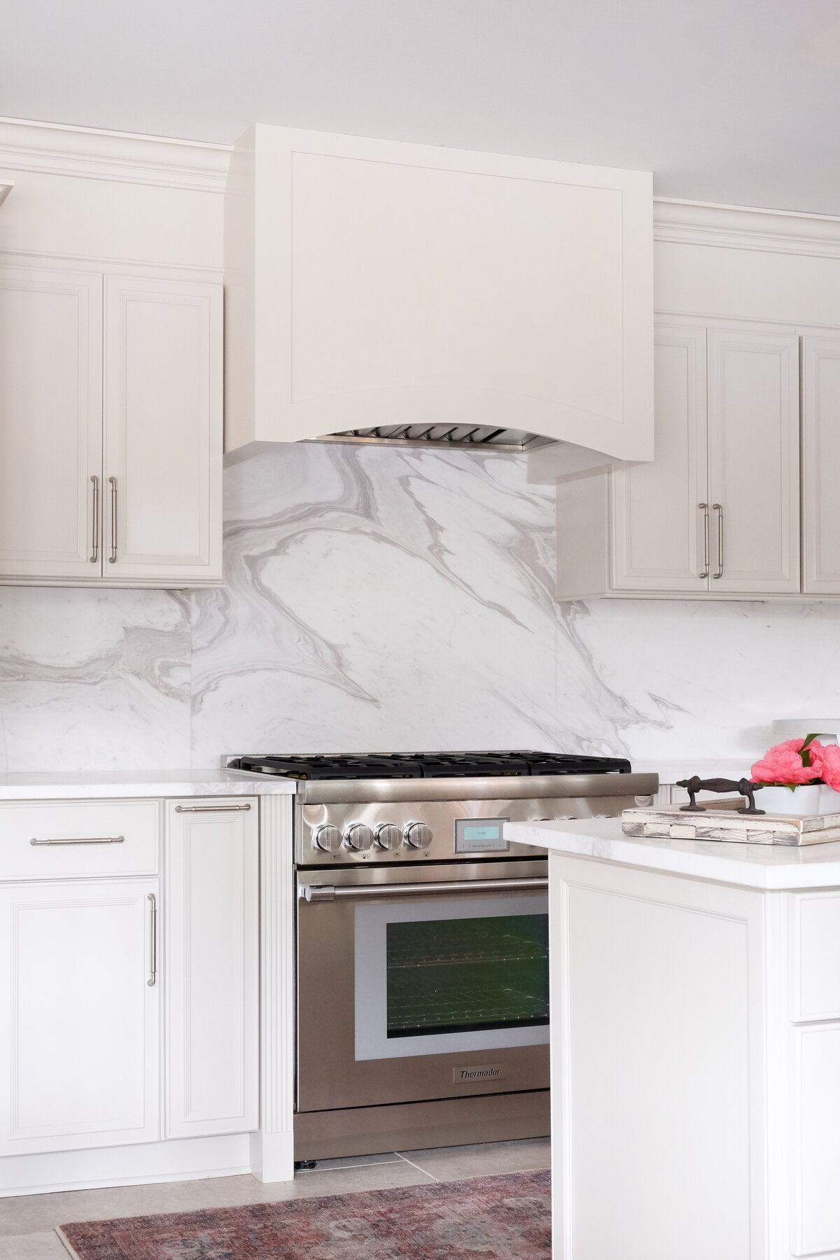 creamy-white-kitchen-reno-new-orleans-lrm-architecural-design-22