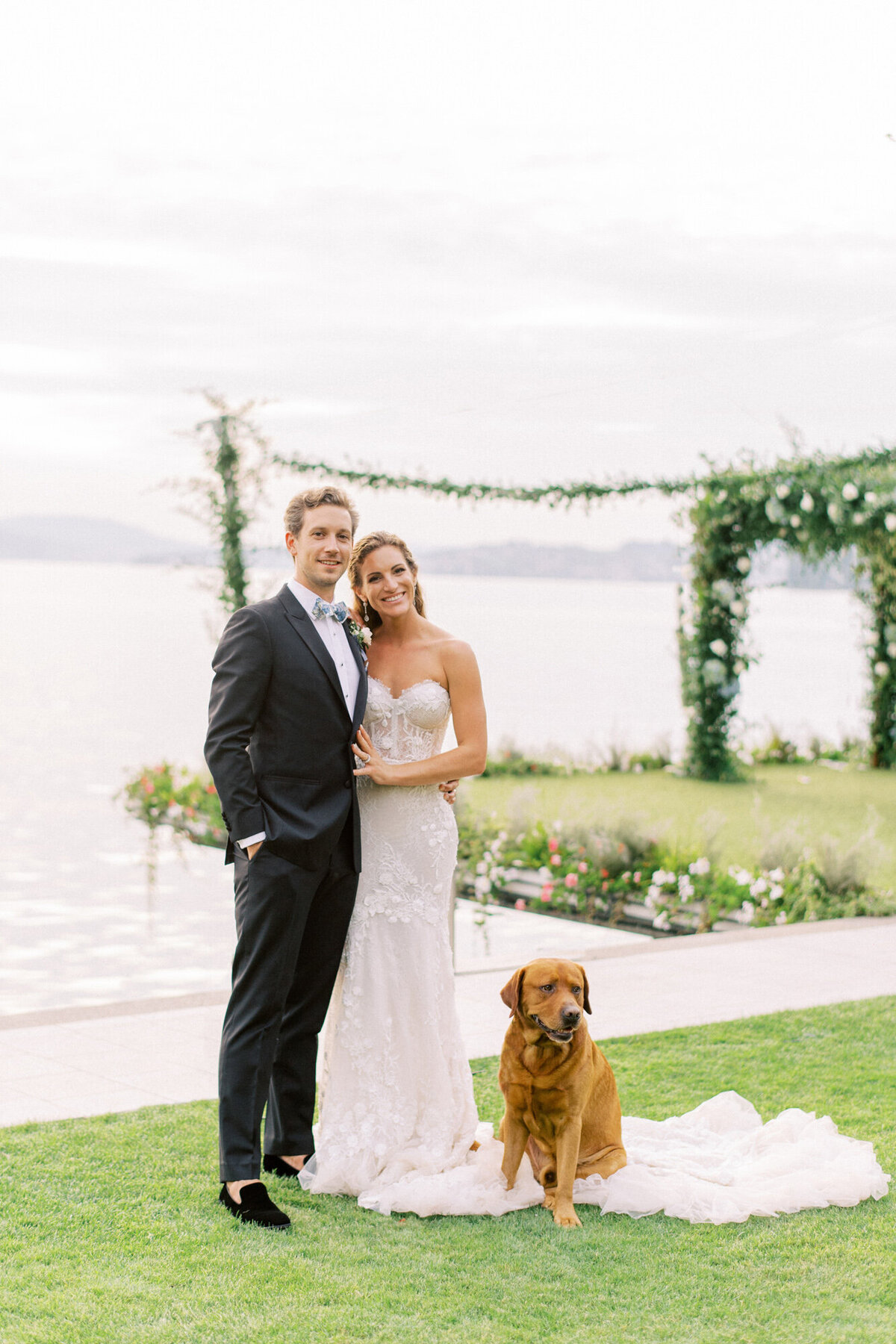 Maïlys Fortune Photography Husband Wife Wedding Weddings Photography France Switzerland Italy Timeless Dreamy Imagery Bilingual French English Destination Weddings Destination Wedding Provence French Riviera Paris Lake Como Tuscany138