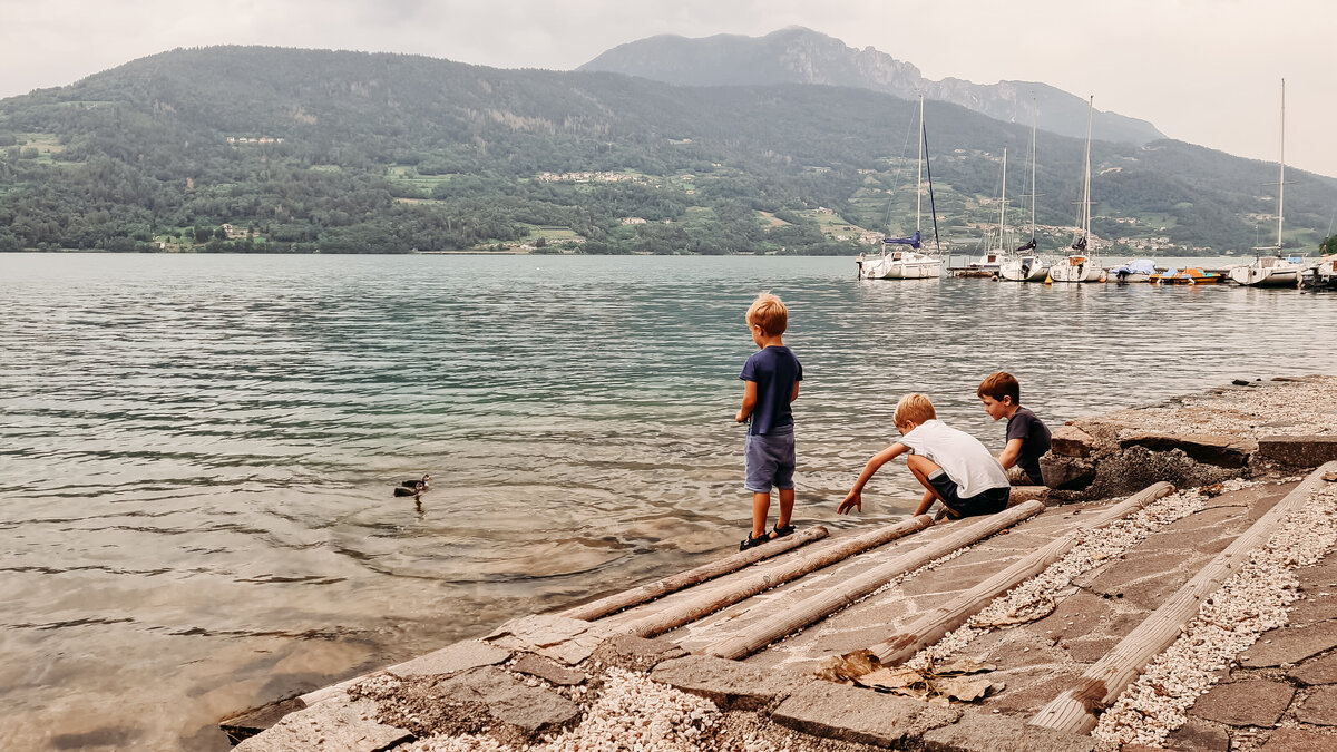 Bewerk jouw smartphone foto's met mijn mobiele presets in de gratis Lightroom Mobile app. Gemaakt voor mama’s en papa’s door een professionele fotograaf omgeving Heist-op-den-Berg, Lier, Mechelen, Aarschot, Werchter, Rotselaar, Leuven, Herentals,...