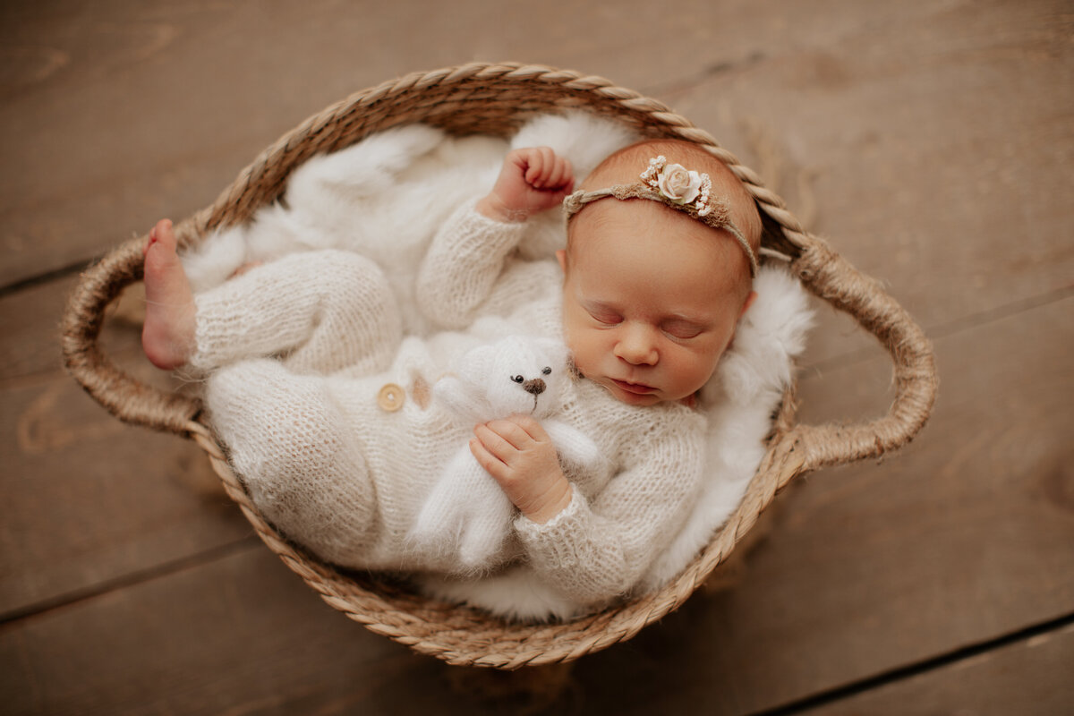 red-deer-baby-newborn-photographer-alberta30